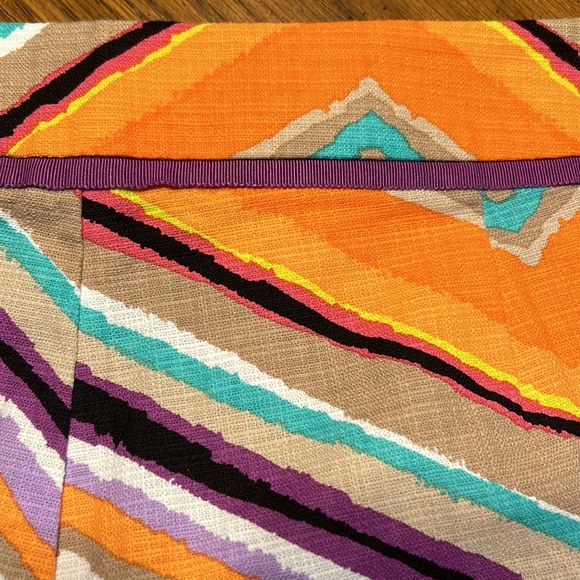 Trina Turk Corbin 2 Multicolor Chevron Short - Picture 6 of 10